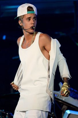 Justin Bieber bei einem Auftritt Justin Bieber bei einem Auftritt