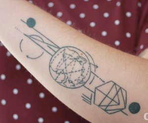 13 geometrische Tattoos, die du lieben wirst