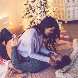 Wie du besonders erotische Weihnachten verbringst? Wir haben da ein paar heiße Tipps!