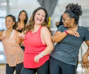 Kalorienverbrauch beim Zumba: So effektiv ist der Fitness-Tanz