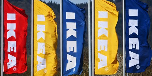 Stilvoll und zeitlos: Diese braune Vase von Ikea überzeugt mit Eleganz
