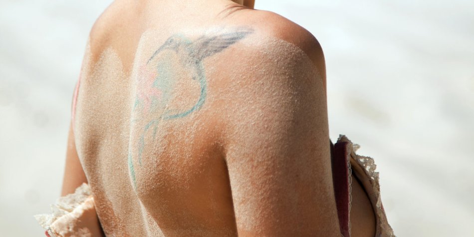 Kolibri-Tattoo: Bedeutung und Bilder zum Motiv