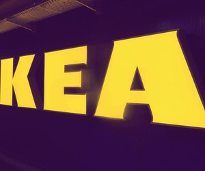 Coole DIY-Idee: Mit nur zwei IKEA-Produkten kreierst du eine stylishe Leuchte