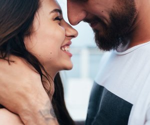 Romantische Gesten, die Männer sich wünschen