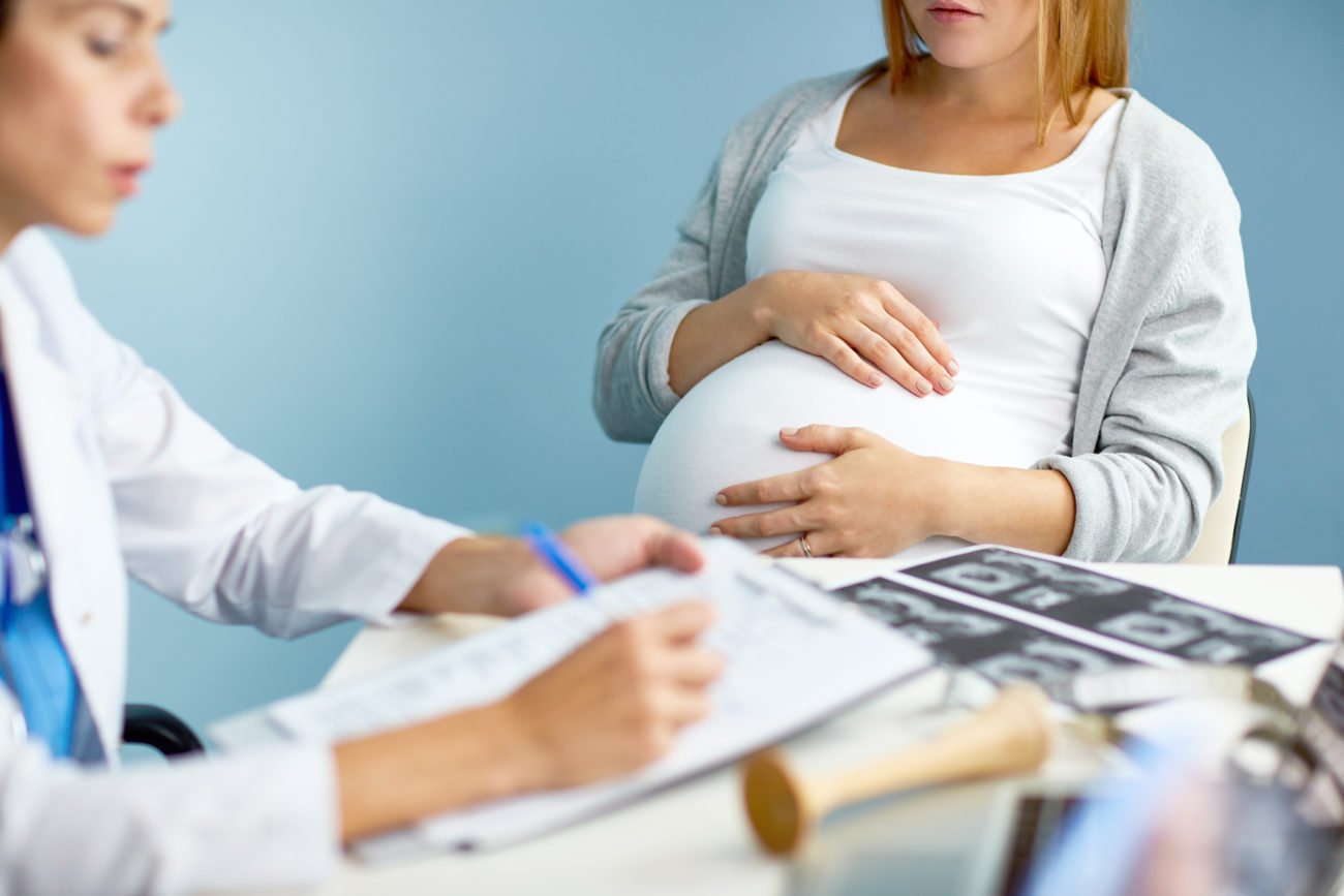 Mit Blasenentzündung in der Schwangerschaft unbedingt zum Arzt