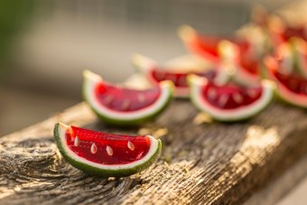 Jello Shots aus Wackelpudding Jello Shots aus Wackelpudding