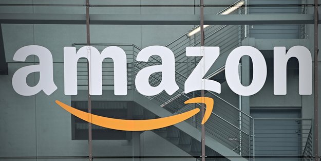Camping, Wandern, Festival: Entdecke die platzsparende faltbare Wasserflasche bei Amazon