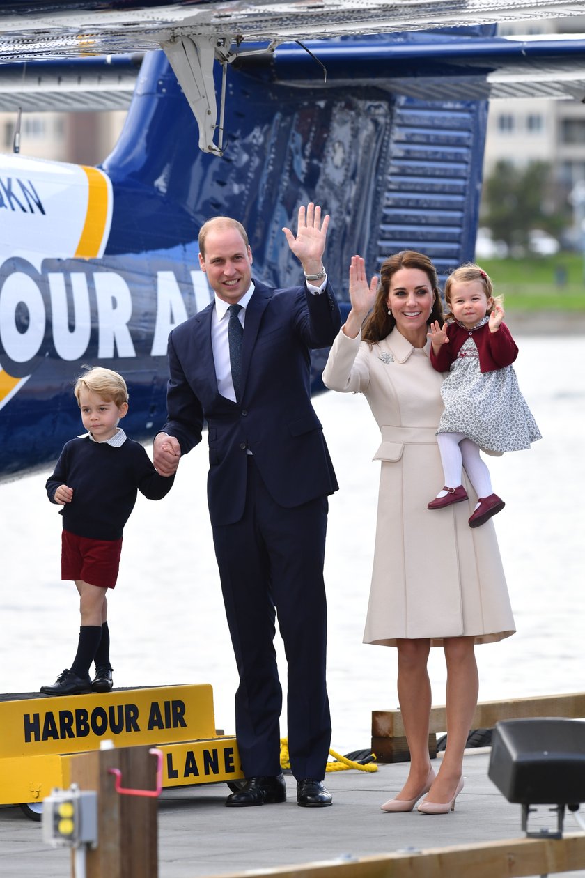 Prinzessin Charlotte Herzogin Kate Prinz George Prinz William als Familie