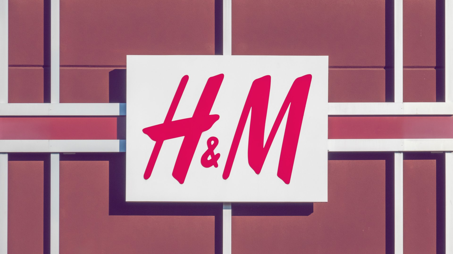 -Shoulder-Game-Level-1000-Dieses-geniale-H-M-Top-macht-jedes-Outfit-zum-absoluten-Hingucker