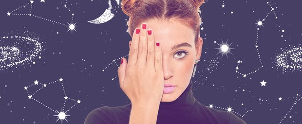 Astro-Nails: Die perfekte Nagellackfarbe für dein Sternzeichen