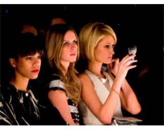 Paris Hilton mit Schwester Nicky Hilton bei der Fashion Week New York Paris Hilton mit Schwester Nicky Hilton bei der Fashion Week New York
