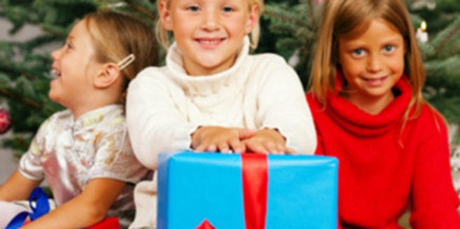 Geschenke zu Weihnachten Geschenke zu Weihnachten