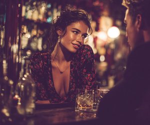 Ich bin 30 und mit diesem Duft-Trick habe ich immer Erfolg beim Flirten