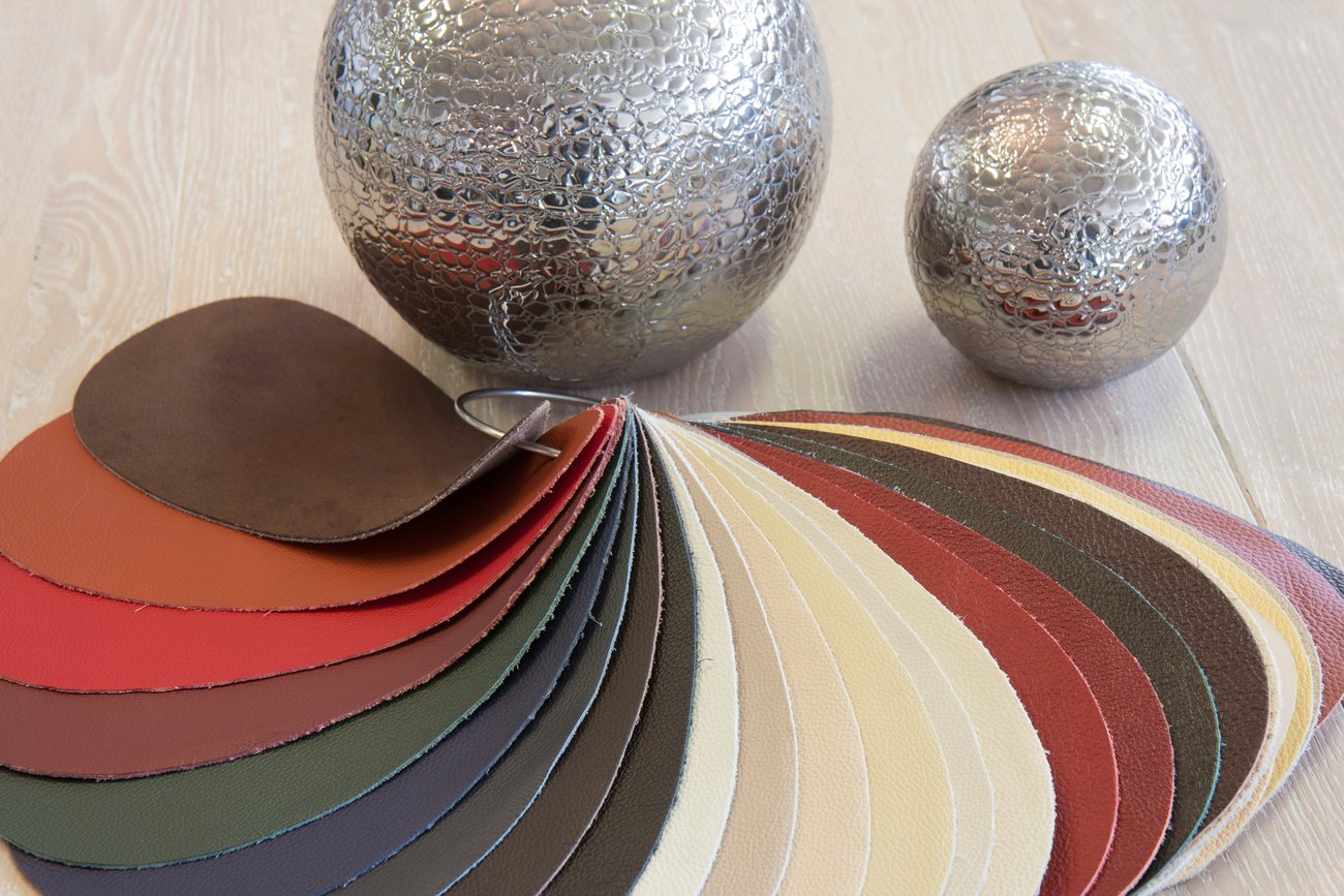 Variiere verschiedene Farben, Stoffe und Muster Variiere verschiedene Farben, Stoffe und Muster