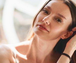 Perfekt matt, zart gepflegt: Dieses Puder schenkt dir einen tollen Glow