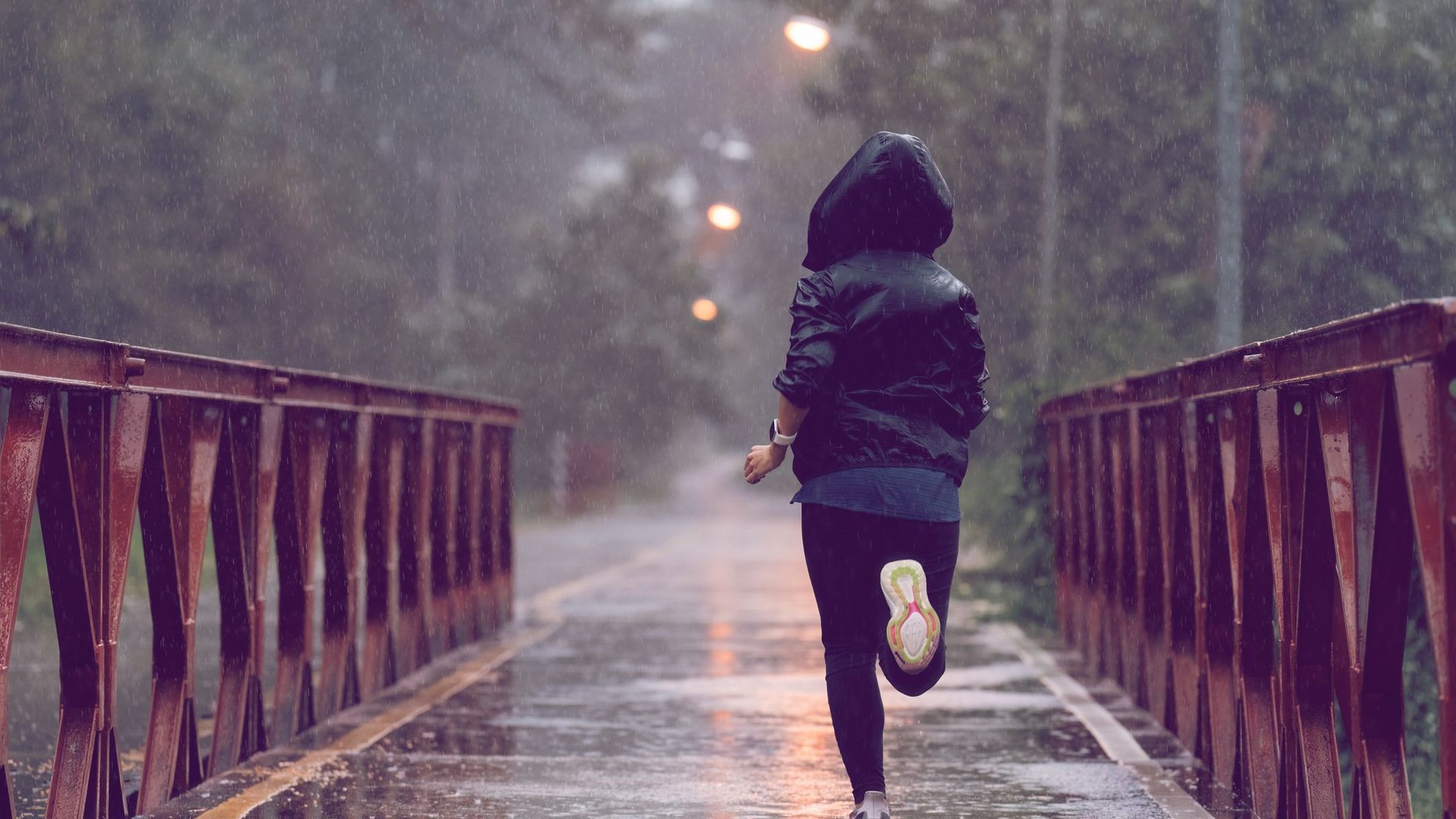 Joggen-bei-Regen-Was-sollte-ich-beachten-