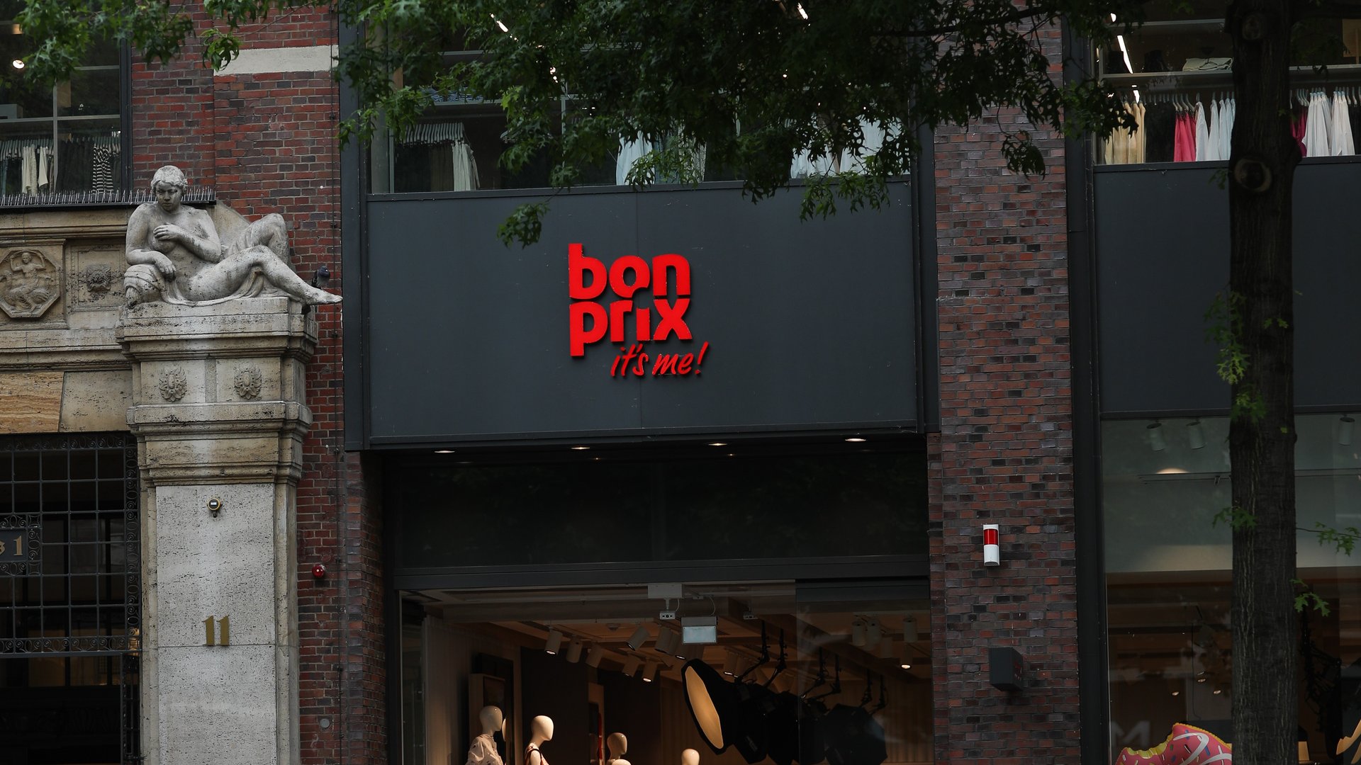 Bei-Bonprix-gefunden-Der-Pullover-der-alle-Herbst-Winter-Trends-2025-vereint