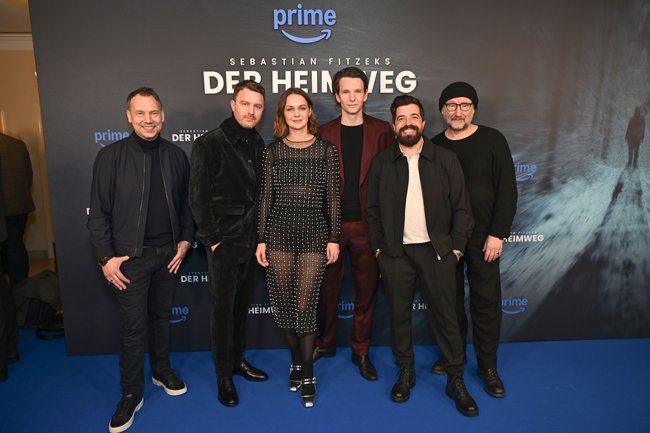 Sebastian Fitzek, Friedrich Mücke, Luise Heyer, Sabin Tambrea, Adolfo J. Kolmerer, Rainer Bock
 Premiere "Der Heimweg" im Delphi Filmpalast in Berlin am 14.01.2025 /
Foto: BrauerPhotos / O.Walterscheid 