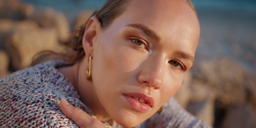 Ein Must-have für den perfekten Look: Diese schimmernde Palette begeistert alle
