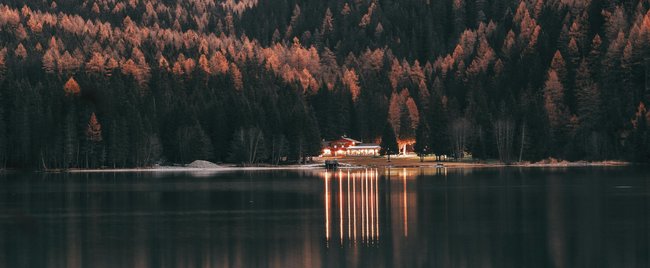 Bei grauem Regenwetter sind diese Thriller-Hörbücher für Fitzek-Fans eine gute Wahl