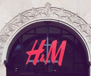 Trend der Saison: Dieses H&M-Maxikleid ist perfekt für den Herbst