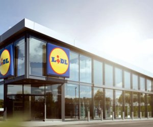 Beseitige mit diesem Lidl-Aufbewahrungskörbchen mit Flechtoptik das Chaos im Bad