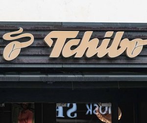 Der perfekte Rückzugsort: Entdecke den Outdoorsessel mit Dach von Tchibo