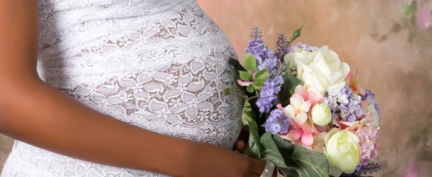 15 wunderschöne Brautkleider für Schwangere