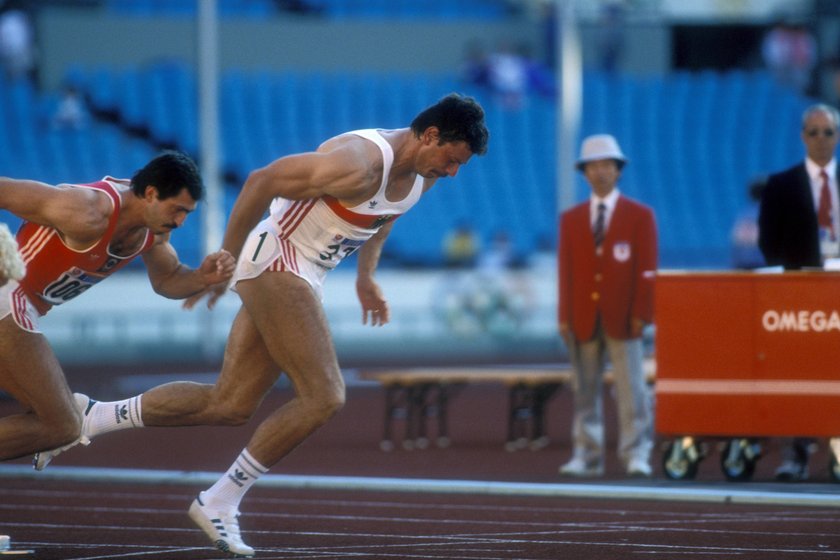 Bildnummer: 03278233  Datum: 28.09.1988  Copyright: imago/WEREK
Jürgen Hingsen (BR Deutschland, re.) - Fehlstart; 100m, 100 m, Meter, Sprint, Kurzstrecke, Zehnkampf, Mehrkampf, Vdia, quer BRD starten Startsituation Start Frühstart, Olympische Spiele Seoul 1988, Sommerspiele, Nationaltrikot Seoul Leichtathletik OS Sommer Herren Einzel Gruppenbild Aktion Personen