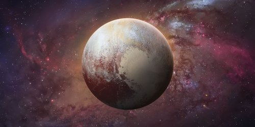 Pluto in der Astrologie: So beeinflusst der Planet der Seele dein Sternzeichen