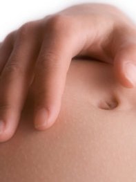 Der vierte Monat: Das Babywachstum ist enorm. Der vierte Monat: Das Babywachstum ist enorm.