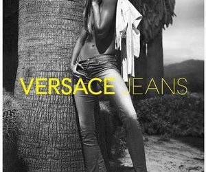 Gisele Bündchen in Versace Jeans