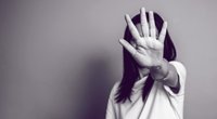 Sexuelle Belästigung: So wehrst du dich auch unter Schock