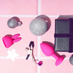 Erotik-Adventskalender 2025: 7 Favoriten von 5 Euro bis High End