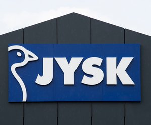 Kuschelig warm: Warum alle bei Jysk diese Thermobettdecke für den Winter kaufen