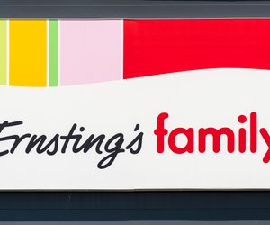Gute Laune fürs Wohnzimmer: So schön in die Vase mit Zitronen-Design von Ernsting's family