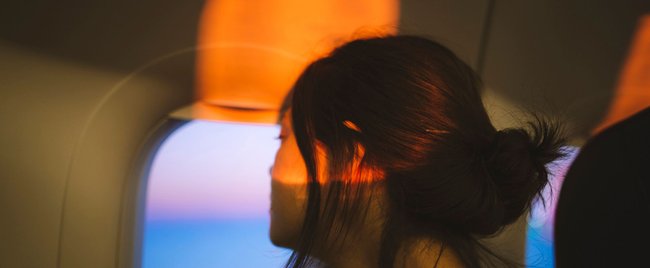 Flugzeug-Skincare: Deine Haut liebt diese 5 Produkte ...