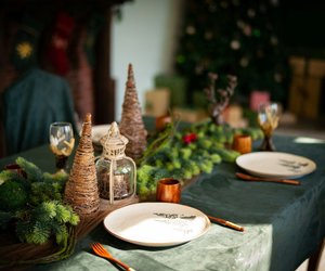 Festtagsstimmung garantiert: Die weihnachtliche Tischdecke von Ernsting's family