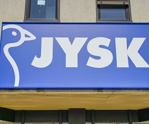 Dein Picknick-Set: Kanne und Tassen von Jysk für unvergessliche Momente im Grünen