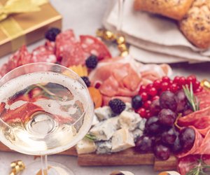 Du&#x20;suchst&#x20;noch&#x20;Ideen&#x20;f&#x00FC;r&#x20;deinen&#x20;Weihnachtsbrunch&#x3F;&#x20;Hier&#x20;findest&#x20;du&#x20;s&#x00FC;&#x00DF;e&#x20;und&#x20;herzhafte&#x20;Rezepte