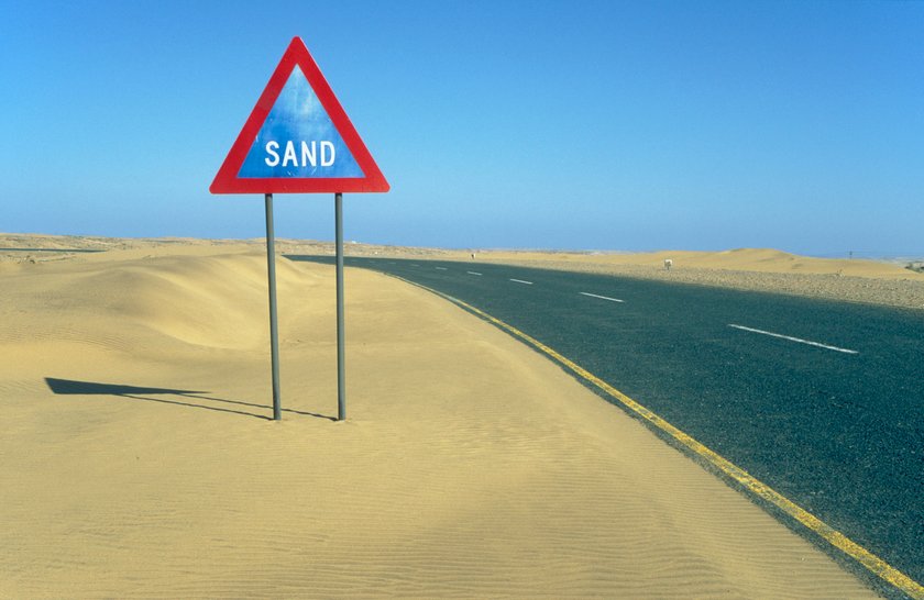 Achtung: Sand!