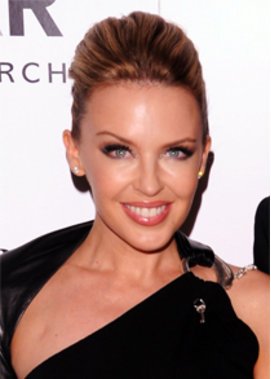 Kylie Minogue hat ihre Mutter entlassen Kylie Minogue hat ihre Mutter entlassen