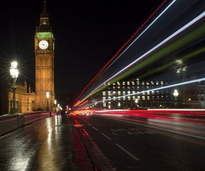 In diesem Thriller von Simon Beckett ändert ein Anruf das Schicksal eines Polizisten