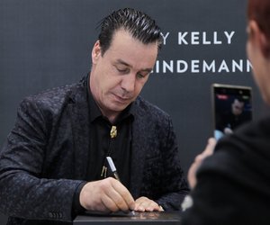 Freundin von Till Lindemann: Wer ist die Freundin des Rammstein-Frontmanns?