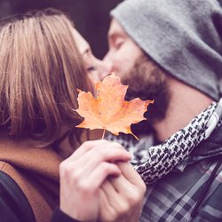 Wissenschaft: Darum ist der Herbst die heißeste Jahreszeit für die Liebe