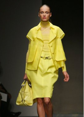 Allover Look in Gelb von Christina Ortiz für Ferragamo Allover Look in Gelb von Christina Ortiz für Ferragamo