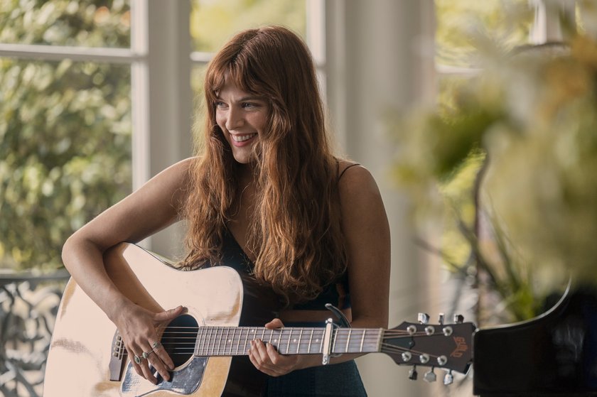 Riley Keough (Daisy Jones)