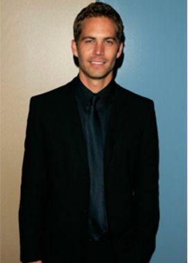 Paul Walker als Hundeliebhaber im TV Paul Walker als Hundeliebhaber im TV