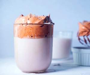 Diesen Sommer trinken wir Whipped Nutella statt Eiskaffee!