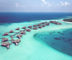 Flitterwochen auf den Malediven: Traumziele, Aktivitäten & Tipps für die perfekte Hochzeitsreise